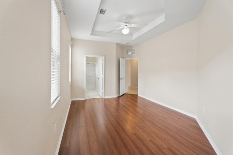 House in Port St. Lucie, Florida 2 bedrooms, 137.68 sq.m. № 2253059 - photo 16