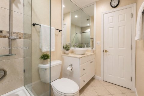 Copropriété à louer à Fort Lauderdale, Floride: 2 chambres, 69.21 m2 № 2084509 - photo 9