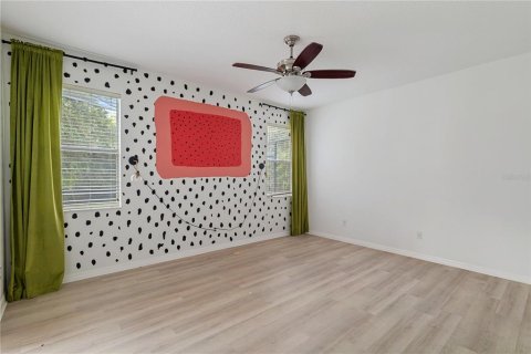 Купить виллу или дом в Киссимми, Флорида 8 комнат, 227.7м2, № 2155757 - фото 5