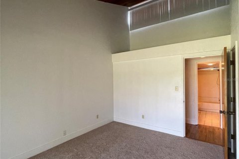Condo in Haines City, Florida, 1 bedroom № 2423791 - photo 15