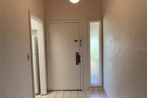 Condo in Haines City, Florida, 1 bedroom № 2423791 - photo 17