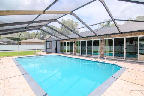 Villa ou maison à vendre à Winter Haven, Floride: 5 chambres, 341.88 m2 № 1562089 - photo 6