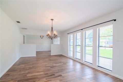 Villa ou maison à vendre à Winter Haven, Floride: 5 chambres, 341.88 m2 № 1562089 - photo 21