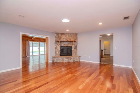 Villa ou maison à vendre à Winter Haven, Floride: 5 chambres, 341.88 m2 № 1562089 - photo 16