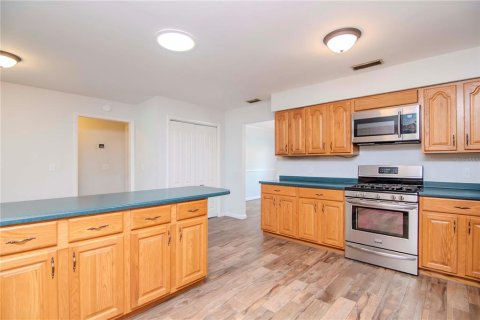 Villa ou maison à vendre à Winter Haven, Floride: 5 chambres, 341.88 m2 № 1562089 - photo 7