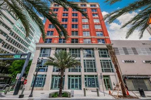 Condo in Miami, Florida, 1 bedroom  № 2074980 - photo 28