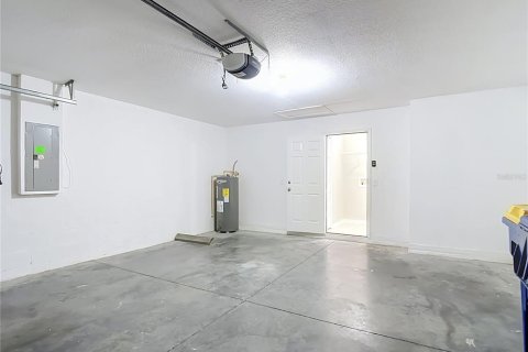 House in Wesley Chapel, Florida 4 bedrooms, 143.44 sq.m. № 2227717 - photo 29