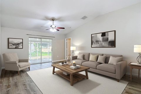 House in Wesley Chapel, Florida 4 bedrooms, 143.44 sq.m. № 2227717 - photo 6