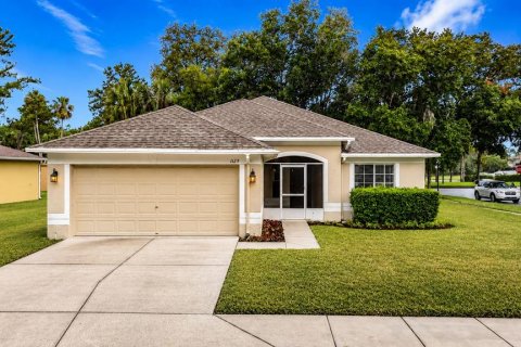 House in Wesley Chapel, Florida 4 bedrooms, 143.44 sq.m. № 2227717