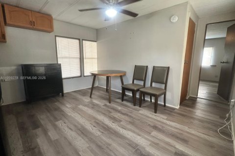 Снять в аренду квартиру в Бока-Ратон, Флорида 1 спальня, 78.04м2, № 2018112 - фото 2