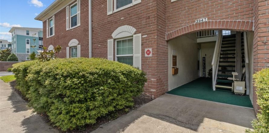 Condo à Saint Petersburg, Floride, 4 chambres  № 1907302