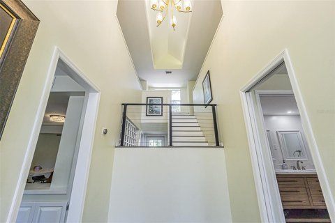 Casa en venta en Tampa, Florida, 4 dormitorios, 267.56 m2 № 1673420 - foto 8