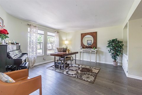 Casa en venta en Tampa, Florida, 4 dormitorios, 267.56 m2 № 1673420 - foto 21