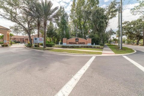Adosado en venta en Kissimmee, Florida, 2 dormitorios, 125.42 m2 № 2149016 - foto 20