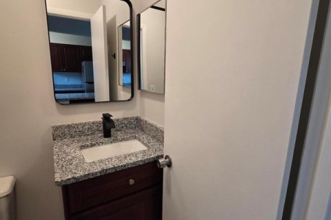 Touwnhouse à louer à Stuart, Floride: 2 chambres, 144.37 m2 № 2346252 - photo 8