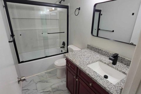 Touwnhouse à louer à Stuart, Floride: 2 chambres, 144.37 m2 № 2346252 - photo 20