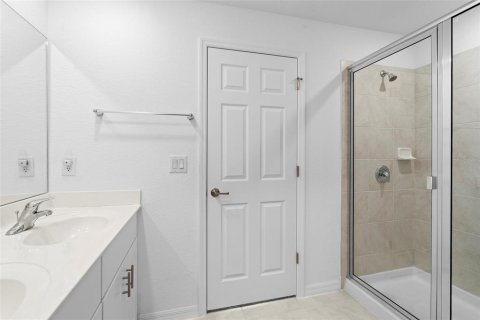 Adosado en venta en Fort Myers, Florida, 3 dormitorios, 128.02 m2 № 1516170 - foto 28