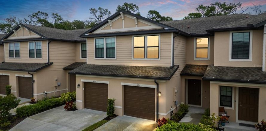 Adosado en Fort Myers, Florida 3 dormitorios, 128.02 m2 № 1516170