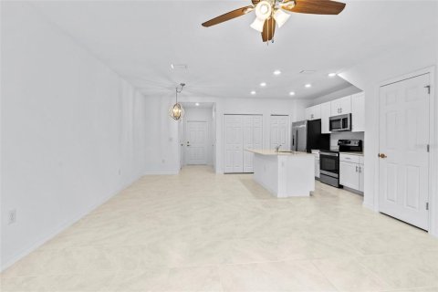 Adosado en venta en Fort Myers, Florida, 3 dormitorios, 128.02 m2 № 1516170 - foto 21