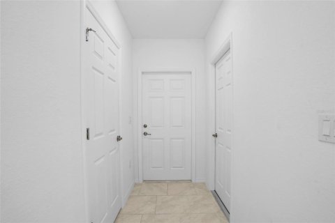 Adosado en venta en Fort Myers, Florida, 3 dormitorios, 128.02 m2 № 1516170 - foto 10