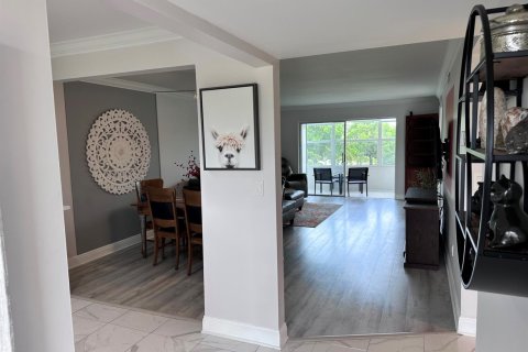 Condominio en venta en Sunrise, Florida, 2 dormitorios, 95.69 m2 № 2088259 - foto 2