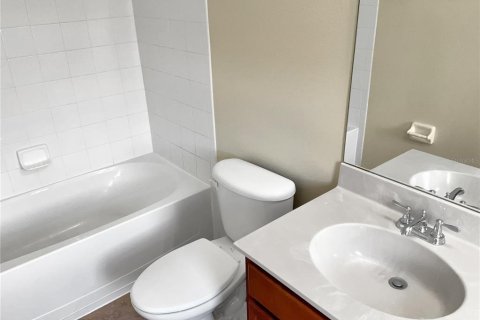 Adosado en venta en Ruskin, Florida, 3 dormitorios, 160.16 m2 № 1545420 - foto 12