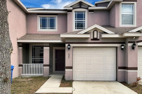 Adosado en venta en Ruskin, Florida, 3 dormitorios, 160.16 m2 № 1545420 - foto 1