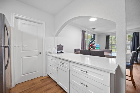 Casa en venta en Jupiter, Florida, 2 dormitorios, 72.46 m2 № 1991836 - foto 15