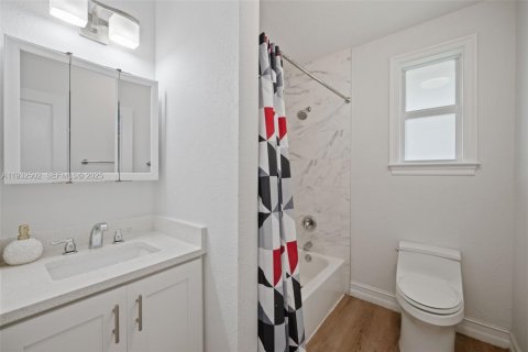 Casa en venta en Jupiter, Florida, 2 dormitorios, 72.46 m2 № 1991836 - foto 22