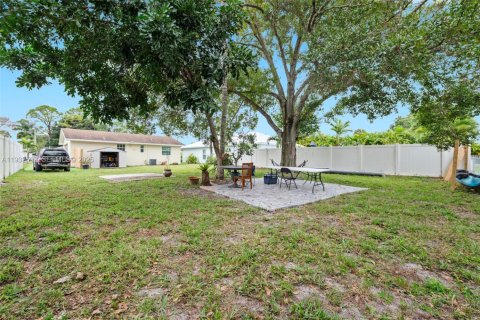 Casa en venta en Jupiter, Florida, 2 dormitorios, 72.46 m2 № 1991836 - foto 26