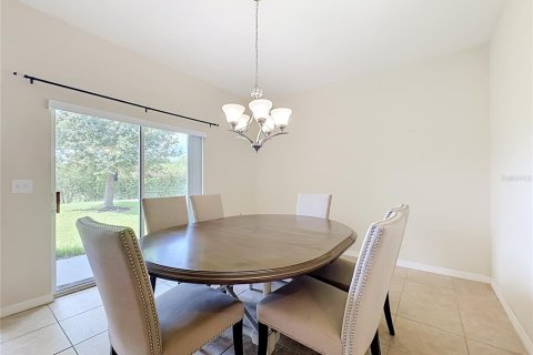 Townhouse in Orlando, Florida 3 bedrooms, 218.51 sq.m. № 2208023 - photo 9