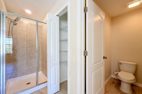 Townhouse in Orlando, Florida 3 bedrooms, 218.51 sq.m. № 2208023 - photo 26