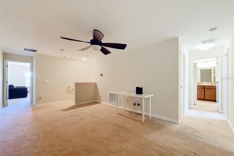 Townhouse in Orlando, Florida 3 bedrooms, 218.51 sq.m. № 2208023 - photo 15