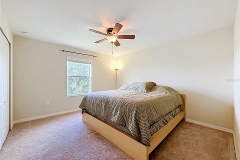 Townhouse in Orlando, Florida 3 bedrooms, 218.51 sq.m. № 2208023 - photo 19