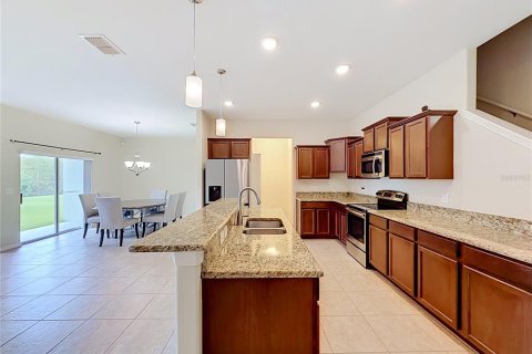 Townhouse in Orlando, Florida 3 bedrooms, 218.51 sq.m. № 2208023 - photo 6