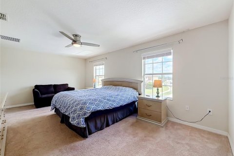 Townhouse in Orlando, Florida 3 bedrooms, 218.51 sq.m. № 2208023 - photo 22