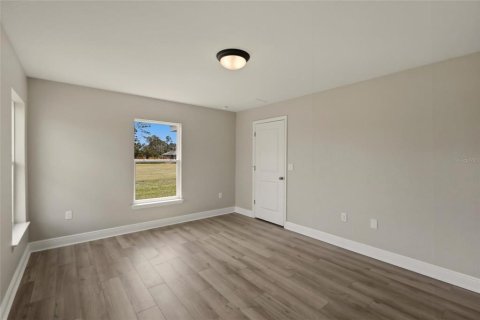 House in Sebring, Florida 4 bedrooms, 164.72 sq.m. № 2220933 - photo 13