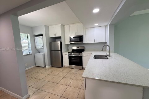 Casa en West Palm Beach, Florida 2 dormitorios, 102.19 m2 № 2077694
