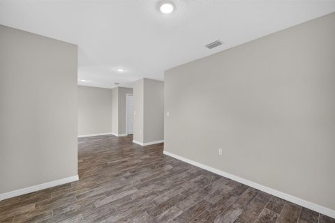 Villa ou maison à vendre à Port St. Lucie, Floride: 3 chambres, 144.18 m2 № 2397974 - photo 5