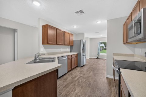 Villa ou maison à vendre à Port St. Lucie, Floride: 3 chambres, 144.18 m2 № 2397974 - photo 13