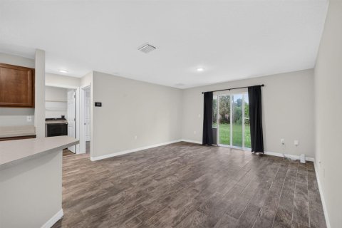 Villa ou maison à vendre à Port St. Lucie, Floride: 3 chambres, 144.18 m2 № 2397974 - photo 9