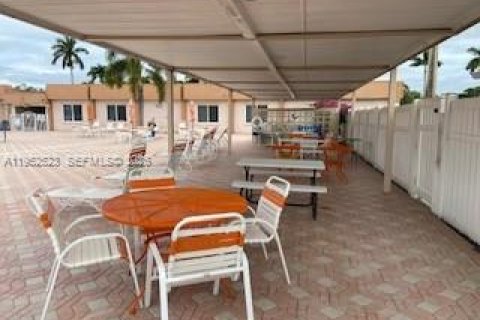 Casa en venta en West Palm Beach, Florida, 1 dormitorio, 61.5 m2 № 2008274 - foto 29