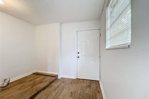 Villa ou maison à vendre à Cocoa, Floride: 3 chambres, 80.27 m2 № 2399478 - photo 21