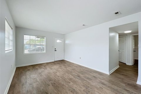 Villa ou maison à vendre à Cocoa, Floride: 3 chambres, 80.27 m2 № 2399478 - photo 9