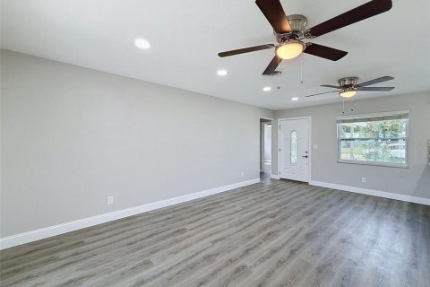 Villa ou maison à vendre à Saint Petersburg, Floride: 3 chambres, 110.74 m2 № 2236519 - photo 5