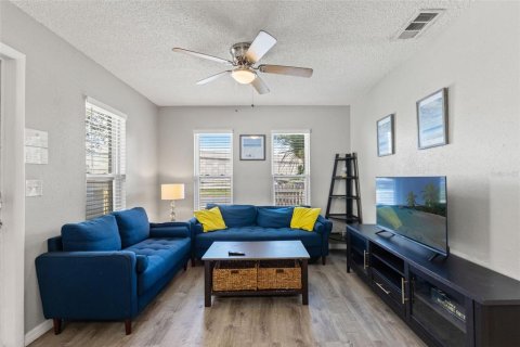 Apartment in Tampa, Florida 3 bedrooms, 145.67 sq.m. № 1903939 - photo 6