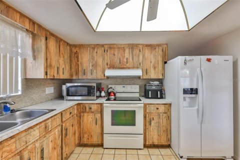 Casa en venta en Saint Petersburg, Florida, 2 dormitorios, 128.86 m2 № 2155580 - foto 12