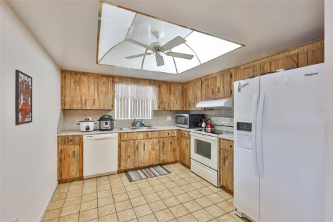Casa en venta en Saint Petersburg, Florida, 2 dormitorios, 128.86 m2 № 2155580 - foto 10