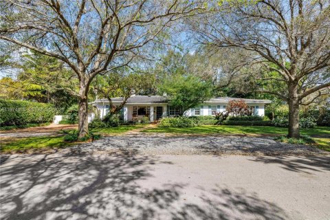 Купить виллу или дом в Корал-Гейблс, Флорида 5 спален, 270.35м2, № 2049754 - фото 11