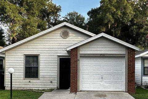 Villa ou maison à vendre à Ocala, Floride: 2 chambres, 121.79 m2 № 1810592 - photo 1